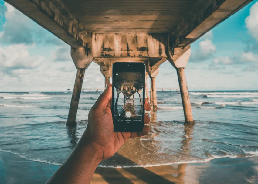Tips para que tu móvil sobreviva en verano